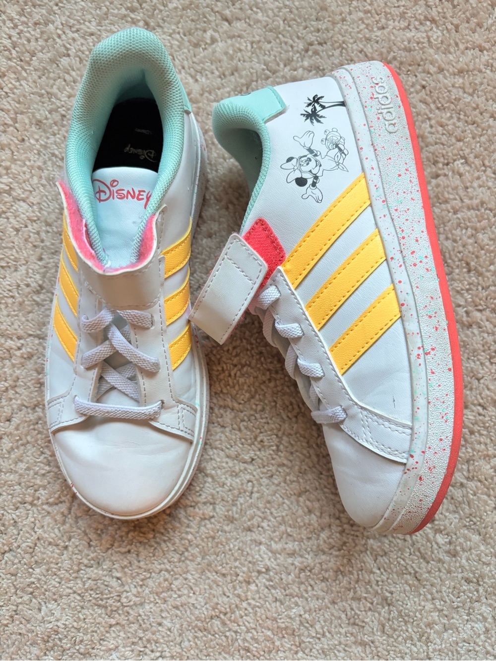 adidas x Disney Kids Minnie White Sneakers with Yellow Stripes and Coral Accents
